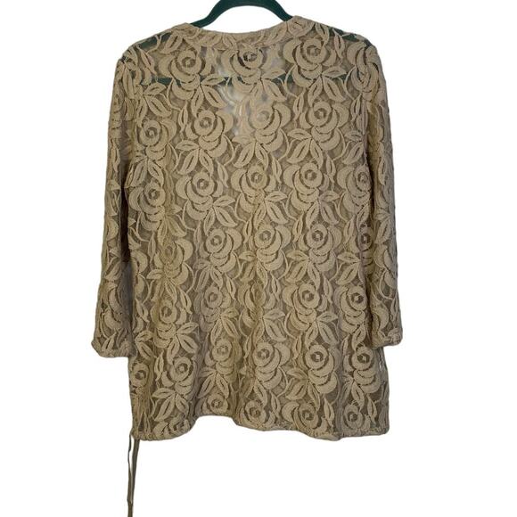 Tommy Bahama Cream Rose Lace Blouse, Size L - Picture 7 of 7